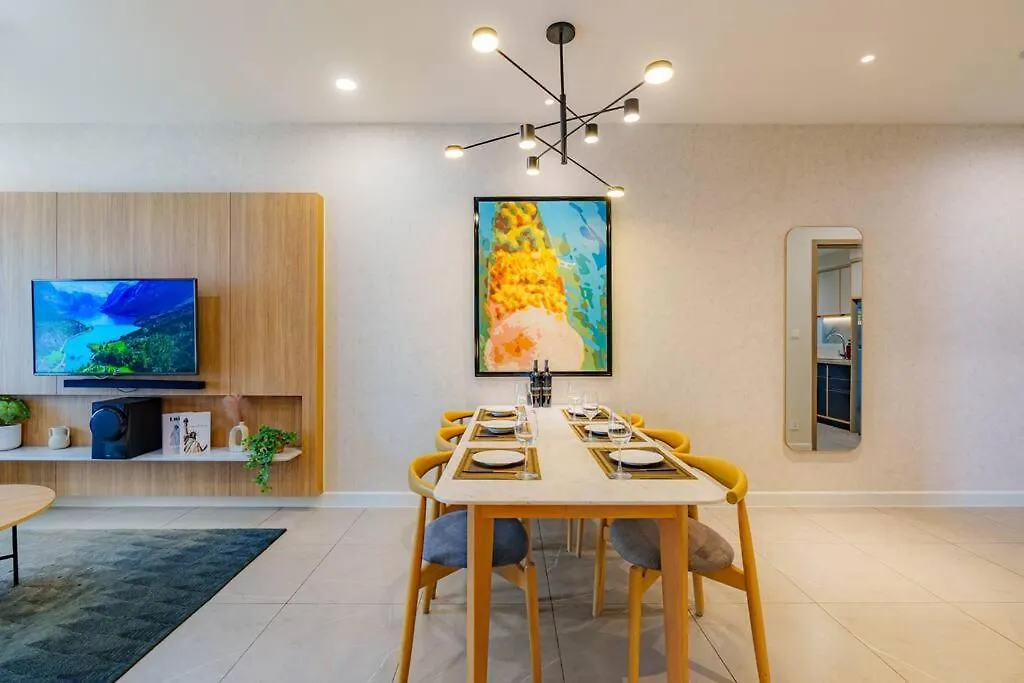 Urban Oasis In The Middle Of District 1 Apartment Ho Chi Minh City 0*,